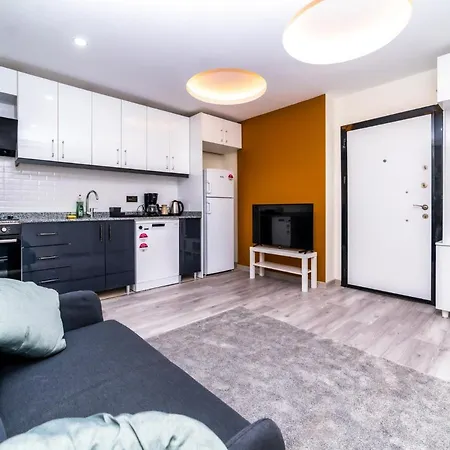 Charming Flat 2 Min To Beach In 아파트 안탈리아